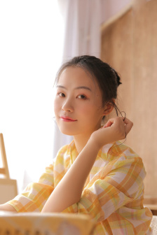井川里予和别人打扑克牌的视频叫什么名字